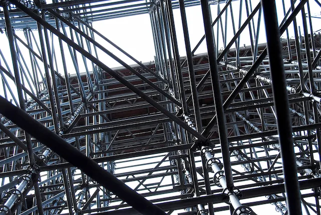 East County San Diego Scaffolding industrial tube and clamp scaffold structure from ground view